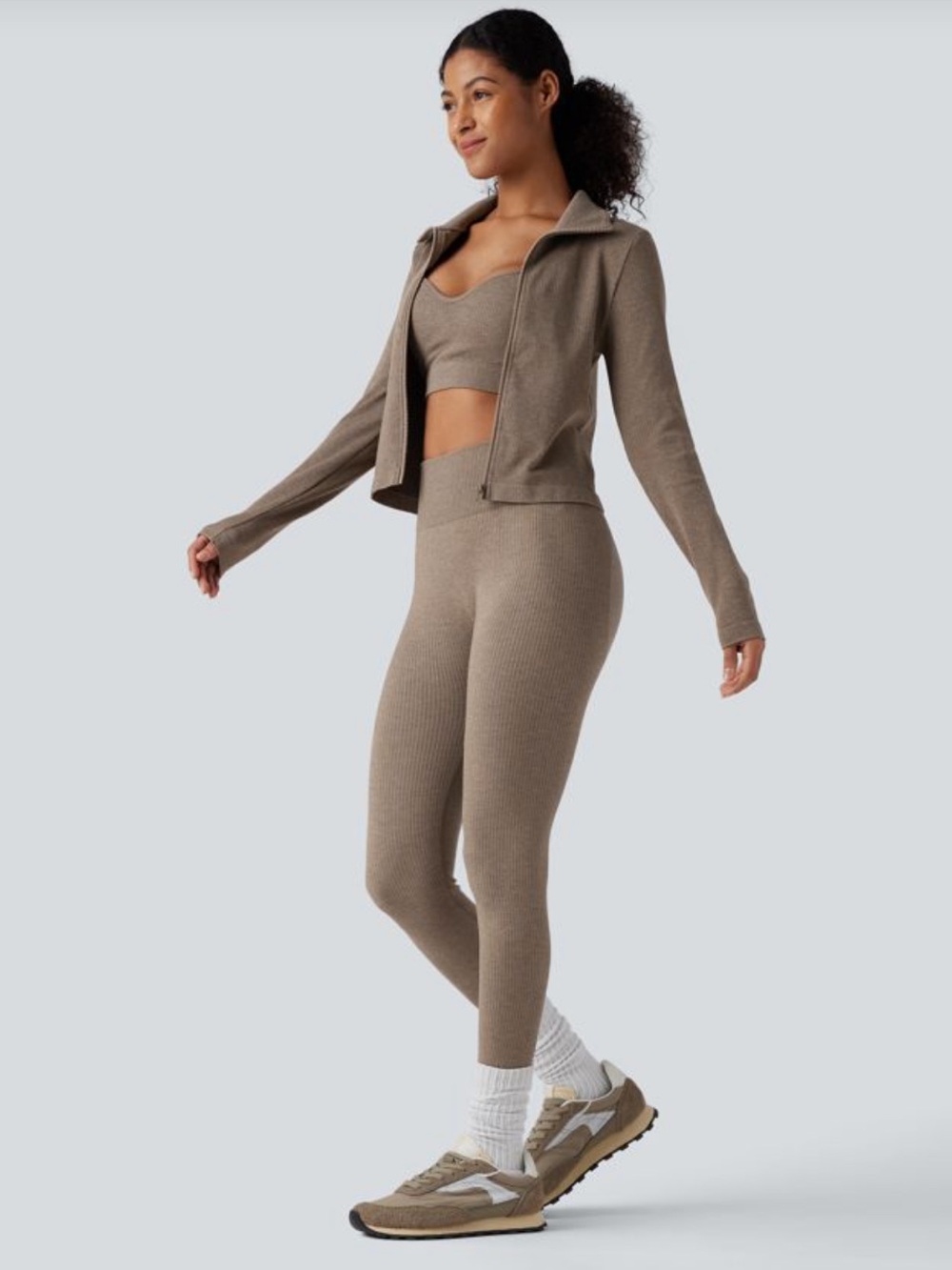 Halara OneForm Seamless yoga leggings